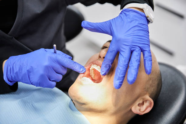 Best Dentist for Severe Toothache  in Wolfhurst, OH